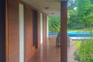 Casa em Condomínio à venda com 435m², 4 dormitórios, 3 suítes, 4 vagas, no bairro Terra Ville em PORTO ALEGRE