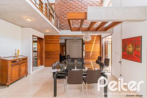 Casa em Condomínio à venda com 435m², 4 dormitórios, 3 suítes, 4 vagas, no bairro Terra Ville em PORTO ALEGRE
