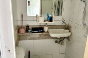 Casa à venda com 285m², 3 dormitórios, 2 vagas, no bairro Nonoai em Porto Alegre