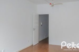Comercial à venda com 35m², no bairro Floresta em Porto Alegre