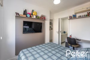 Apartamento à venda com 88m², 3 dormitórios, 3 suítes, 2 vagas, no bairro Cristal em PORTO ALEGRE