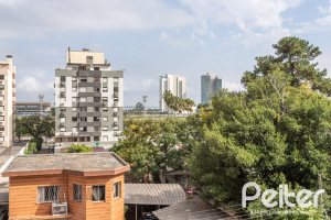 Apartamento à venda com 88m², 3 dormitórios, 3 suítes, 2 vagas, no bairro Cristal em PORTO ALEGRE