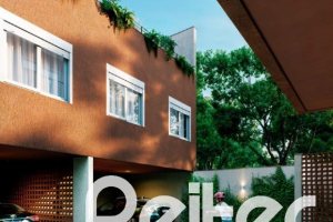 Casa em Condomínio à venda com 232m², 3 dormitórios, 1 suíte, 2 vagas, no bairro Tristeza em Porto Alegre