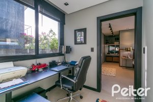 Casa em Condomínio à venda com 260m², 3 dormitórios, 3 suítes, 4 vagas, no bairro Alphaville em PORTO ALEGRE