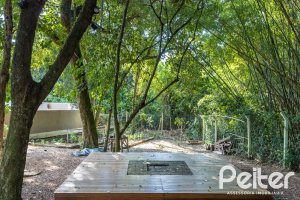 Terreno em condomínio à venda com 276m², no bairro Vila Nova em Porto Alegre