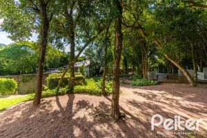 Terreno em condomínio à venda com 276m², no bairro Vila Nova em Porto Alegre