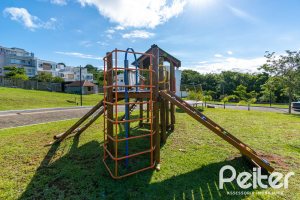 Terreno em condomínio à venda com 276m², no bairro Vila Nova em Porto Alegre