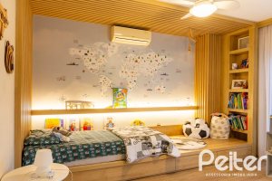 Casa em Condomínio à venda com 308m², 3 dormitórios, 3 suítes, 2 vagas, no bairro Alphaville em PORTO ALEGRE