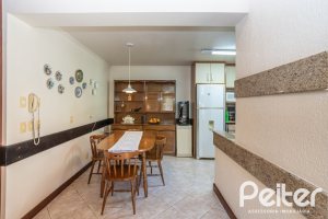 Casa em Condomínio à venda com 280m², 4 dormitórios, 2 suítes, 5 vagas, no bairro Cavalhada em PORTO ALEGRE