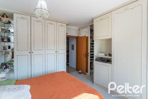 Casa em Condomínio à venda com 175m², 3 dormitórios, 1 suíte, 2 vagas, no bairro Jardim Isabel em Porto Alegre