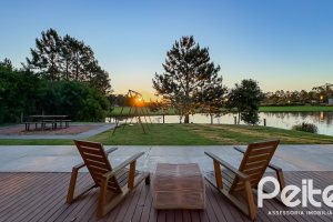 Casa em Condomínio à venda com 385m², 4 dormitórios, 4 suítes, 4 vagas, no bairro Terra Ville em PORTO ALEGRE