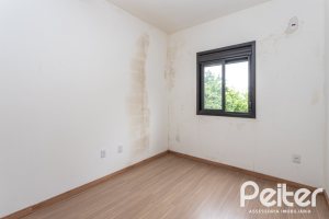 Casa em Condomínio à venda com 96m², 3 dormitórios, 1 suíte, 2 vagas, no bairro Tristeza em Porto Alegre