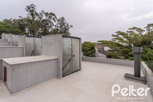 Casa em Condomínio à venda com 96m², 3 dormitórios, 1 suíte, 2 vagas, no bairro Tristeza em Porto Alegre