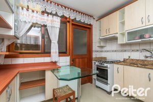 Casa em Condomínio à venda com 204m², 4 dormitórios, 1 suíte, 3 vagas, no bairro Tristeza em Porto Alegre