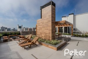 Apartamento à venda com 92m², 3 dormitórios, 1 suíte, 2 vagas, no bairro Tristeza em Porto Alegre