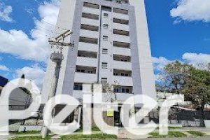 Apartamento à venda com 50m², 2 dormitórios, 1 vaga, no bairro Glória em Porto Alegre