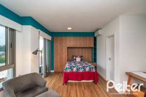 Apartamento à venda com 40m², 1 dormitório, 1 suíte, 1 vaga, no bairro Tristeza em PORTO ALEGRE