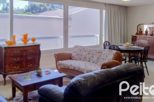 Apartamento à venda com 142m², 3 dormitórios, 1 suíte, 2 vagas, no bairro Tristeza em PORTO ALEGRE