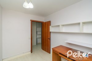 Apartamento à venda com 74m², 2 dormitórios, 1 vaga, no bairro Tristeza em Porto Alegre