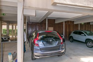 Apartamento à venda com 74m², 2 dormitórios, 1 vaga, no bairro Tristeza em Porto Alegre