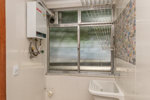 Apartamento à venda com 74m², 2 dormitórios, 1 vaga, no bairro Tristeza em Porto Alegre