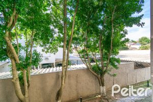 Apartamento à venda com 74m², 2 dormitórios, 1 vaga, no bairro Tristeza em Porto Alegre