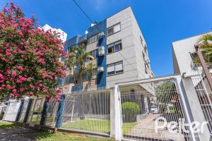Apartamento à venda com 74m², 2 dormitórios, 1 vaga, no bairro Tristeza em Porto Alegre