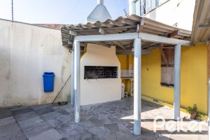 Apartamento à venda com 55m², 2 dormitórios, 1 vaga, no bairro Cavalhada em Porto Alegre