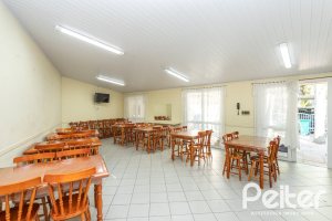 Apartamento à venda com 55m², 2 dormitórios, 1 vaga, no bairro Cavalhada em Porto Alegre