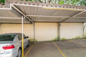 Apartamento à venda com 55m², 2 dormitórios, 1 vaga, no bairro Cavalhada em Porto Alegre