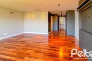 Cobertura à venda com 384m², 3 dormitórios, 3 suítes, 3 vagas, no bairro Tristeza em Porto Alegre