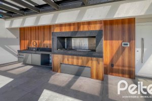 Cobertura à venda com 384m², 3 dormitórios, 3 suítes, 3 vagas, no bairro Tristeza em Porto Alegre