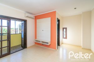 Casa à venda com 165m², 3 dormitórios, 1 suíte, 2 vagas, no bairro Ipanema em Porto Alegre