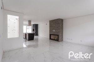 Casa em Condomínio à venda com 154m², 3 dormitórios, 3 suítes, 2 vagas, no bairro Hípica em PORTO ALEGRE