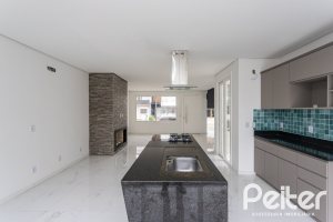 Casa em Condomínio à venda com 154m², 3 dormitórios, 3 suítes, 2 vagas, no bairro Hípica em PORTO ALEGRE
