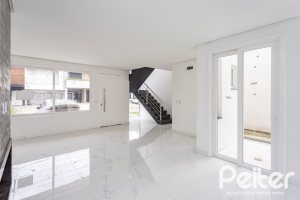 Casa em Condomínio à venda com 154m², 3 dormitórios, 3 suítes, 2 vagas, no bairro Hípica em PORTO ALEGRE