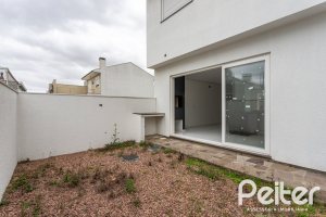 Casa em Condomínio à venda com 154m², 3 dormitórios, 3 suítes, 2 vagas, no bairro Hípica em PORTO ALEGRE