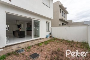 Casa em Condomínio à venda com 154m², 3 dormitórios, 3 suítes, 2 vagas, no bairro Hípica em PORTO ALEGRE