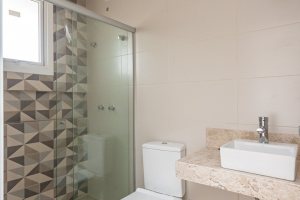 Casa em Condomínio à venda com 154m², 3 dormitórios, 3 suítes, 2 vagas, no bairro Hípica em PORTO ALEGRE