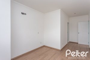 Casa em Condomínio à venda com 154m², 3 dormitórios, 3 suítes, 2 vagas, no bairro Hípica em PORTO ALEGRE