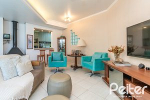 Casa em Condomínio à venda com 179m², 3 dormitórios, 1 suíte, 3 vagas, no bairro Tristeza em Porto Alegre