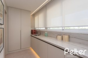 Apartamento à venda com 127m², 3 dormitórios, 3 suítes, 2 vagas, no bairro Golden Lake em Porto Alegre