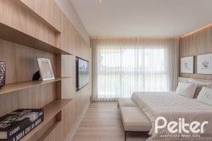 Apartamento à venda com 127m², 3 dormitórios, 3 suítes, 2 vagas, no bairro Golden Lake em Porto Alegre