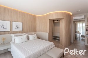 Apartamento à venda com 127m², 3 dormitórios, 3 suítes, 2 vagas, no bairro Golden Lake em Porto Alegre