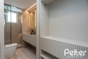 Apartamento à venda com 127m², 3 dormitórios, 3 suítes, 2 vagas, no bairro Golden Lake em Porto Alegre