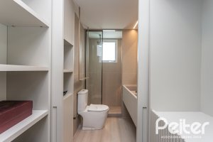 Apartamento à venda com 127m², 3 dormitórios, 3 suítes, 2 vagas, no bairro Golden Lake em Porto Alegre