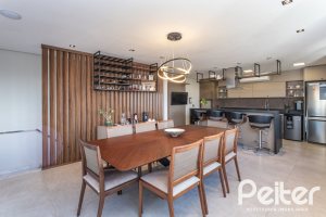 Cobertura à venda com 207m², 3 dormitórios, 1 suíte, 4 vagas, no bairro Cristal em Porto Alegre