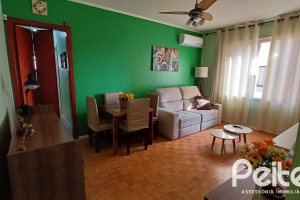 Apartamento à venda com 81m², 2 dormitórios, no bairro Teresópolis em Porto Alegre
