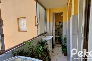 Apartamento à venda com 81m², 2 dormitórios, no bairro Teresópolis em Porto Alegre