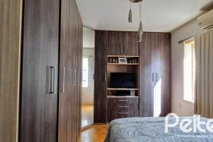Apartamento à venda com 81m², 2 dormitórios, no bairro Teresópolis em Porto Alegre